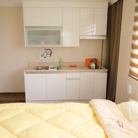 Yakorea Hostel Hongdae Seoul Ngoại thất bức ảnh