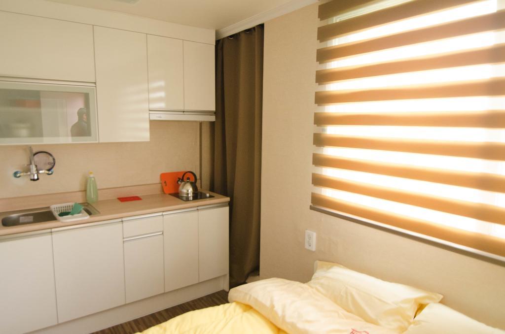 Yakorea Hostel Hongdae Seoul Ngoại thất bức ảnh