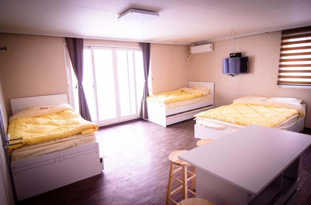 Yakorea Hostel Hongdae Seoul Ngoại thất bức ảnh