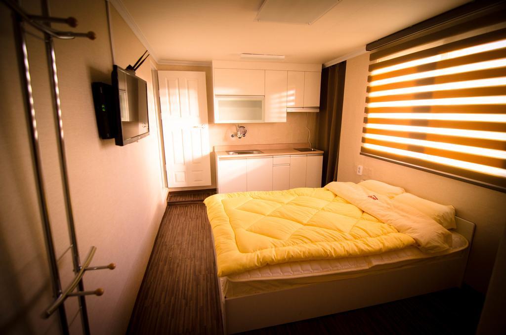 Yakorea Hostel Hongdae Seoul Ngoại thất bức ảnh