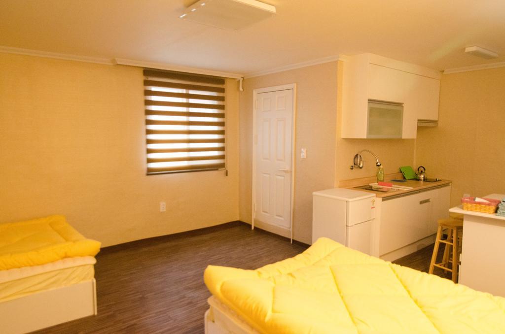 Yakorea Hostel Hongdae Seoul Ngoại thất bức ảnh
