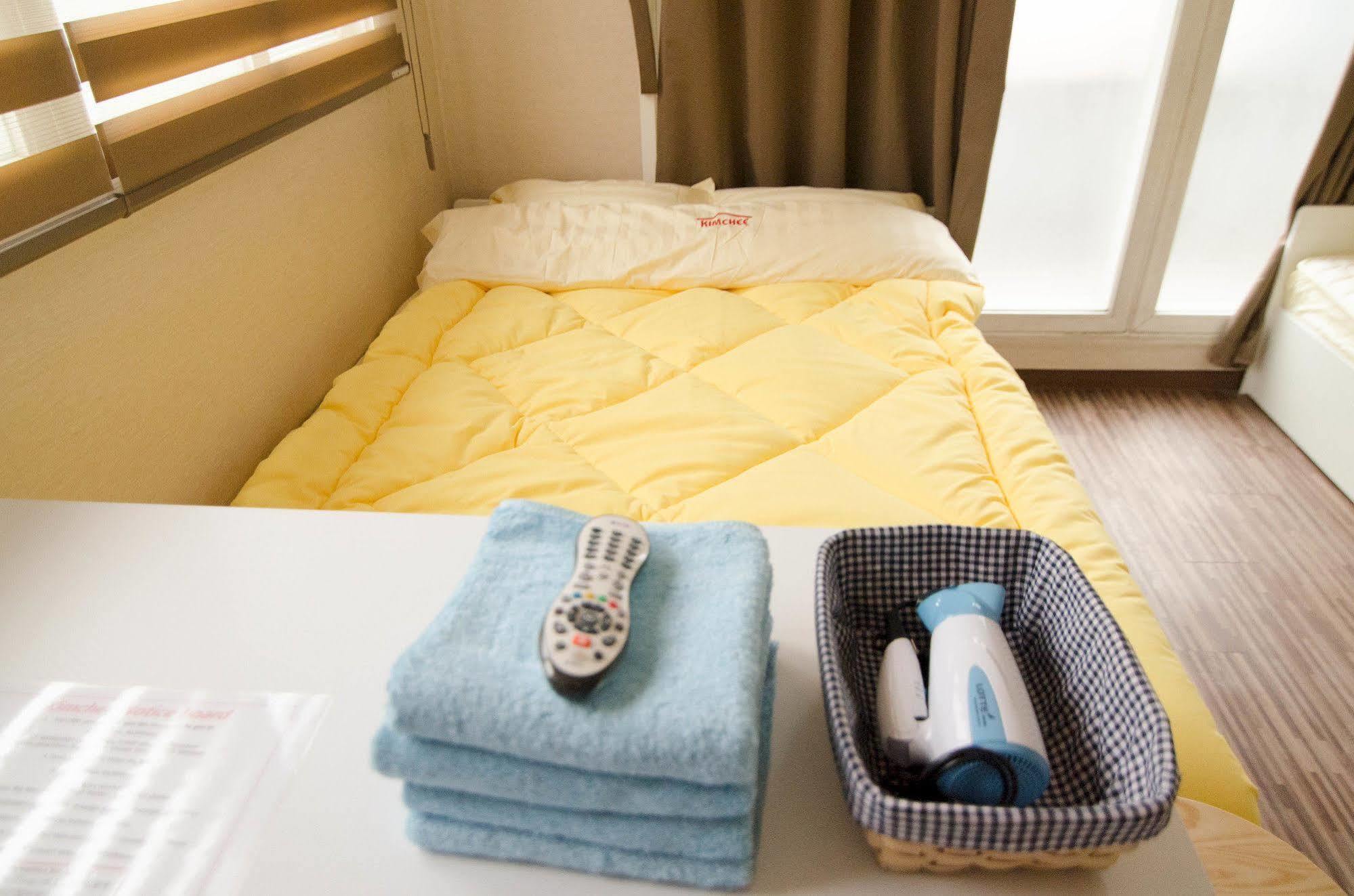 Yakorea Hostel Hongdae Seoul Ngoại thất bức ảnh