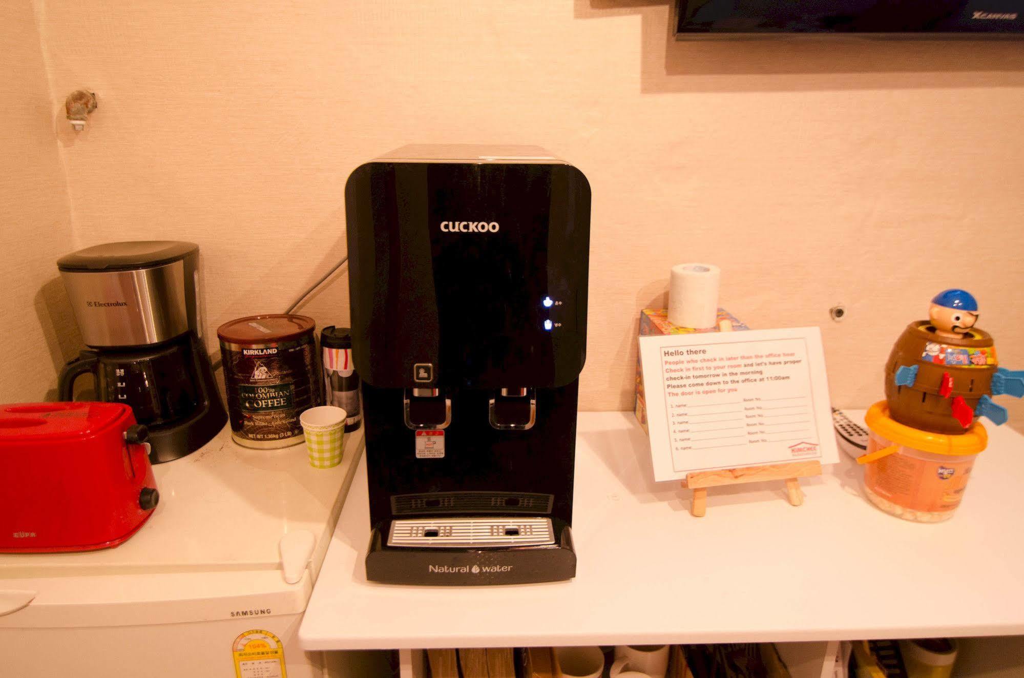 Yakorea Hostel Hongdae Seoul Ngoại thất bức ảnh